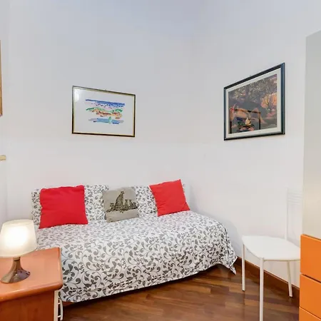 Apartment Modern In With Balcony And View Rome